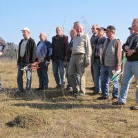 Ehrenamtliche bei der Pflege von Naturschutzgebieten im Einsatz
