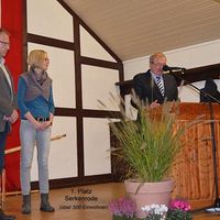 Bild vergr��ern: Siegerehrung 1. Platz Serkenrode (1)
