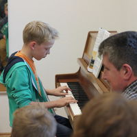 Bild vergr��ern: Caspar Mathias Sonneborn (Klavier)