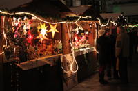 Bild vergr��ern: H�tte auf dem Weihnachtsmarkt
