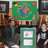 Bild vergr��ern: v.l.n.r.: Michael Hunold, Monika Holth�fer, Sami Geberemariam und Arijona Shabani