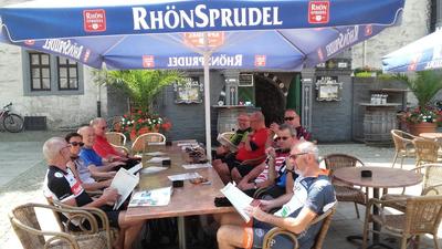 Bild vergr��ern: Mittagspause im Ratsbrauhaus in Hannoversch-M�nden