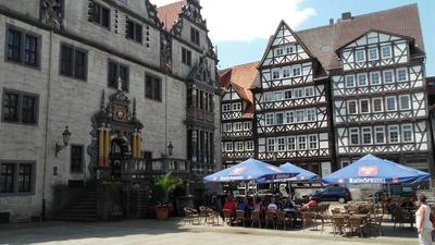 Bild vergr��ern: Mittagspause im Ratsbrauhaus in Hannoversch-M�nden