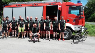 Bild vergr��ern: Besuch bei der FREIWILLIGEN FEUERWEHR - KLOSTERMANSFELD