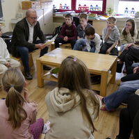 Bundesweiter Vorlesetag am Katholischen Grundschulverbund Frettertal: �Vorlesen spricht Deine Sprache� - Geschichten, die verbinden