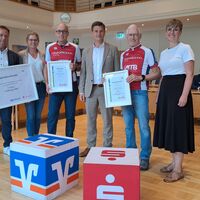 Preis�bergabe nach drei Wochen STADTRADELN im Kreis Olpe