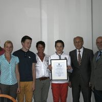 Bild vergr��ern: 2014-07-08_Ehrung_Silas_Leowald (4)