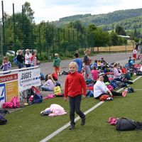 Bild vergr��ern: 2016-06-26_Sternmearsch_Grundschulverbund_Lennetal (1) (Copy)