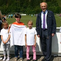 Bild vergr��ern: 2016-06-26_Sternmearsch_Grundschulverbund_Lennetal (12) (Copy)